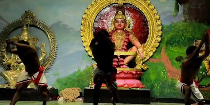 43 വര്ഷമായുള്ള പതിവ് തെറ്റിയില്ല ; ഇക്കൊല്ലവും അവരെത്തി അയ്യന് മുന്നില് കളരി പയറ്റ് അവതരിപ്പിക്കാന് 43 വര്ഷമായുള്ള പതിവ് തെറ്റിയില്ല ; ഇക്കൊല്ലവും അവരെത്തി അയ്യന് മുന്നില് കളരി പയറ്റ് അവതരിപ്പിക്കാന്