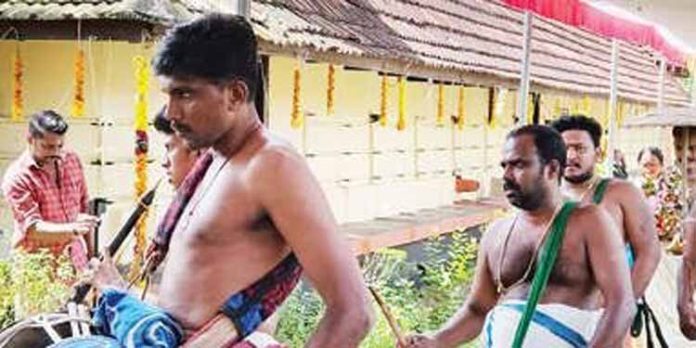 അറുകാലിക്കൽ മഹാദേവർക്ഷേത്രത്തിൽ ദശലക്ഷാർച്ചനായജ്ഞം അവസാനിച്ചു അറുകാലിക്കൽ മഹാദേവർക്ഷേത്രത്തിൽ ദശലക്ഷാർച്ചനായജ്ഞം അവസാനിച്ചു