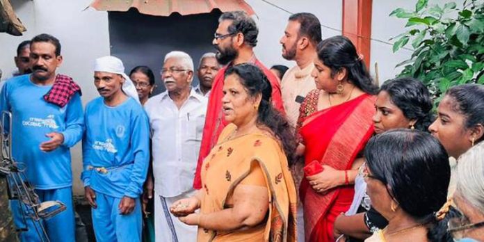 ഇരവിപേരൂർ ഗ്രാമപഞ്ചായത്തില് ചങ്ങാതിക്കൂട്ടം പദ്ധതി ഉദ്ഘാടനം ചെയ്തു ഇരവിപേരൂർ ഗ്രാമപഞ്ചായത്തില് ചങ്ങാതിക്കൂട്ടം പദ്ധതി ഉദ്ഘാടനം ചെയ്തു