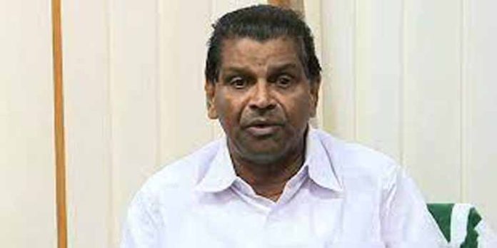 കാത്തിരിപ്പുകേന്ദ്രം തകർത്ത കുറ്റവാളികളെ ഉടൻ അറസ്റ്റ് ചെയ്യണം ; തിരുവഞ്ചൂർ രാധാകൃഷ്ണൻ കാത്തിരിപ്പുകേന്ദ്രം തകർത്ത കുറ്റവാളികളെ ഉടൻ അറസ്റ്റ് ചെയ്യണം ; തിരുവഞ്ചൂർ രാധാകൃഷ്ണൻ