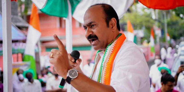 കേംബ്രിഡ്ജ് സര്വകലാശാലയില് പ്രതിപക്ഷ നേതാവ് പ്രഭാഷണം നടത്തും കേംബ്രിഡ്ജ് സര്വകലാശാലയില് പ്രതിപക്ഷ നേതാവ് പ്രഭാഷണം നടത്തും