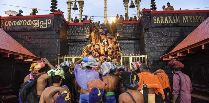 ശബരിമല ദർശനത്തിന് വൻ തിരക്ക് ; ഇന്നലെ മാത്രം മല കേറിയത് ഒരു ലക്ഷത്തിലധികം പേർ ശബരിമല ദർശനത്തിന് വൻ തിരക്ക് ; ഇന്നലെ മാത്രം മല കേറിയത് ഒരു ലക്ഷത്തിലധികം പേർ