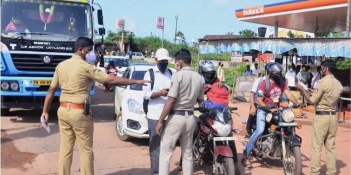 കേരളത്തിലെ കൊവിഡ് കേസുകളുടെ വർധന ; അതിർത്തിയിൽ നിയന്ത്രണം ശക്തമാക്കി കർണാടക കേരളത്തിലെ കൊവിഡ് കേസുകളുടെ വർധന ; അതിർത്തിയിൽ നിയന്ത്രണം ശക്തമാക്കി കർണാടക
