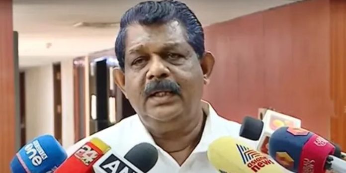 തിരുവനന്തപുരം മണ്ഡലത്തില് മത്സ്യത്തൊഴിലാളികൾക്ക് ഫ്ലാറ്റ് നിർമ്മിക്കുവാൻ 37.62 കോടി ; മന്ത്രി ആന്റണി രാജു തിരുവനന്തപുരം മണ്ഡലത്തില് മത്സ്യത്തൊഴിലാളികൾക്ക് ഫ്ലാറ്റ് നിർമ്മിക്കുവാൻ 37.62 കോടി ; മന്ത്രി ആന്റണി രാജു