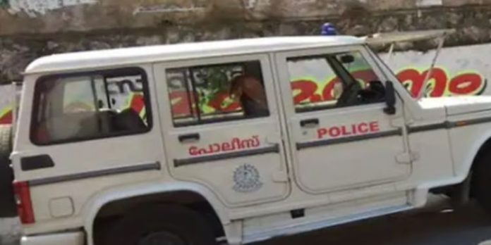 വാഹന പരിശോധനയ്ക്ക് ഗ്രേഡ് എസ്ഐമാർക്ക് അനുമതിയില്ല; ഡിജിപിയുടെ ആവശ്യം നിഷേധിച്ച് ഗതാഗത സെക്രട്ടറി വാഹന പരിശോധനയ്ക്ക് ഗ്രേഡ് എസ്ഐമാർക്ക് അനുമതിയില്ല; ഡിജിപിയുടെ ആവശ്യം നിഷേധിച്ച് ഗതാഗത സെക്രട്ടറി