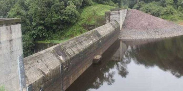 കുള്ളാര് ഡാം തുറന്നു : പമ്പാ ത്രിവേണിയിലെ ജലനിരപ്പ് ഉയരും കുള്ളാര് ഡാം തുറന്നു : പമ്പാ ത്രിവേണിയിലെ ജലനിരപ്പ് ഉയരും