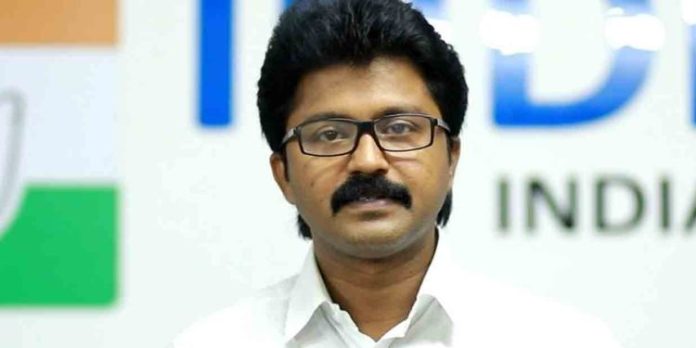 എല്ദോസ് കുന്നപ്പള്ളിക്കുനേരെ കയ്യേറ്റം ; ഡിവൈഎഫ്ഐയെന്ന് കോണ്ഗ്രസ് എല്ദോസ് കുന്നപ്പള്ളിക്കുനേരെ കയ്യേറ്റം ; ഡിവൈഎഫ്ഐയെന്ന് കോണ്ഗ്രസ്