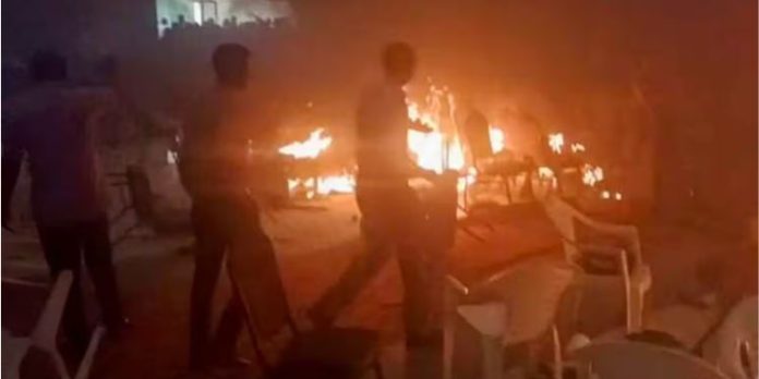 കളമശ്ശേരി സ്ഫോടനം; പൊള്ളലേറ്റ് ചികിത്സയിലായിരുന്ന ഒരാൾ കൂടി മരിച്ചു കളമശ്ശേരി സ്ഫോടനം; പൊള്ളലേറ്റ് ചികിത്സയിലായിരുന്ന ഒരാൾ കൂടി മരിച്ചു