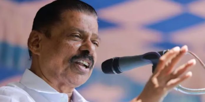 യൂത്ത് കോൺഗ്രസ് മാർച്ച് ; കലാപമുണ്ടാക്കാനുള്ള ശ്രമമാണ് നടത്തിയത് : എം വി ഗോവിന്ദന് യൂത്ത് കോൺഗ്രസ് മാർച്ച് ; കലാപമുണ്ടാക്കാനുള്ള ശ്രമമാണ് നടത്തിയത് : എം വി ഗോവിന്ദന്