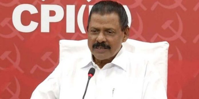 മുഖ്യമന്ത്രിയുടെ വാഹനത്തിനുമേലുള്ള ഷൂ ഏറ് കേവലം പ്രതിഷേധമല്ല : ഗുണ്ടായിസമാണ് : ഗോവിന്ദൻ മാസ്റ്റർ മുഖ്യമന്ത്രിയുടെ വാഹനത്തിനുമേലുള്ള ഷൂ ഏറ് കേവലം പ്രതിഷേധമല്ല : ഗുണ്ടായിസമാണ് : ഗോവിന്ദൻ മാസ്റ്റർ