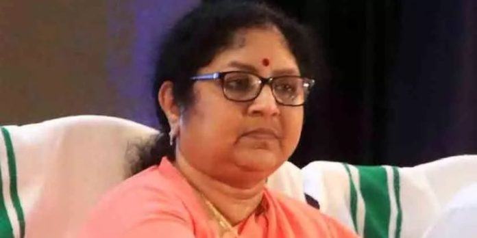 ഭിന്നശേഷിക്കാരായ ലോട്ടറി ഏജന്റുമാർക്ക് 5000 രൂപ വീതം ബാങ്കിലെത്തിച്ചു : മന്ത്രി ഡോ.ആർ ബിന്ദു ഭിന്നശേഷിക്കാരായ ലോട്ടറി ഏജന്റുമാർക്ക് 5000 രൂപ വീതം ബാങ്കിലെത്തിച്ചു : മന്ത്രി ഡോ.ആർ ബിന്ദു