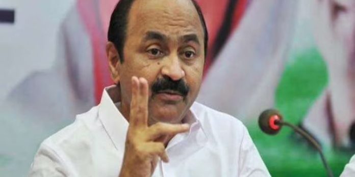 മാനേജ്മെന്റ് ക്വാട്ടയിൽ മന്ത്രിയായതിന്റെ കുഴപ്പമാണ് റിയാസിന് : വിഡി സതീശൻ മാനേജ്മെന്റ് ക്വാട്ടയിൽ മന്ത്രിയായതിന്റെ കുഴപ്പമാണ് റിയാസിന് : വിഡി സതീശൻ