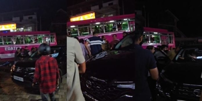സ്വകാര്യ ബസിന് സൈഡ് നൽകിയില്ല ; കോഴിക്കോട് കാർ യാത്രക്കാരന് മർദ്ദനം സ്വകാര്യ ബസിന് സൈഡ് നൽകിയില്ല ; കോഴിക്കോട് കാർ യാത്രക്കാരന് മർദ്ദനം