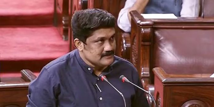 ഗവര്ണറെ ഉപയോഗിച്ച് സര്വകലാശാലകള് പിടിക്കാന് ആര്എസ്എസ് ശ്രമം : എ.എ റഹീം എംപി ഗവര്ണറെ ഉപയോഗിച്ച് സര്വകലാശാലകള് പിടിക്കാന് ആര്എസ്എസ് ശ്രമം : എ.എ റഹീം എംപി