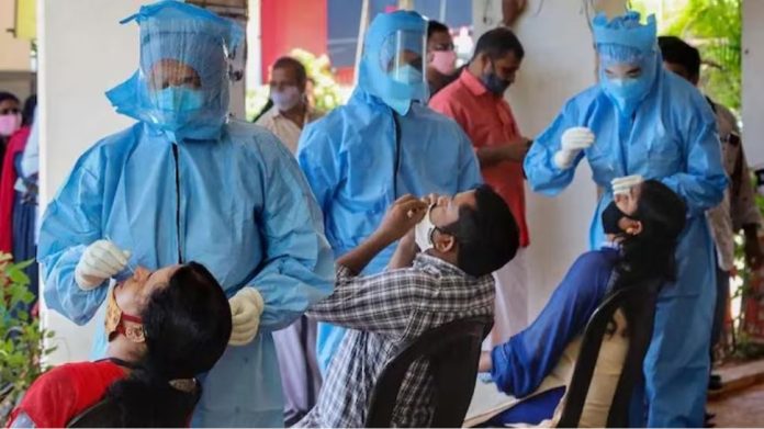 സംസ്ഥാനത്ത് 379 പേർക്ക് കൂടി കൊവിഡ് ; 2552 പേർ ചികിത്സയിൽ സംസ്ഥാനത്ത് 379 പേർക്ക് കൂടി കൊവിഡ് ; 2552 പേർ ചികിത്സയിൽ