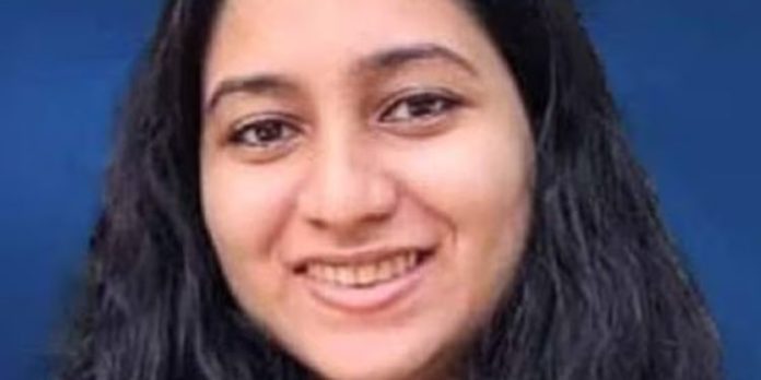 ‘സ്ത്രീധനമായി ആവശ്യപ്പെട്ടത് 150 പവനും 15 ഏക്കര് ഭൂമിയും ബിഎംഡബ്ല്യൂ കാറും’; യുവ ഡോക്ടറുടെ മരണത്തില് അന്വേഷണത്തിന് ഉത്തരവ് ‘സ്ത്രീധനമായി ആവശ്യപ്പെട്ടത് 150 പവനും 15 ഏക്കര് ഭൂമിയും ബിഎംഡബ്ല്യൂ കാറും’; യുവ ഡോക്ടറുടെ മരണത്തില് അന്വേഷണത്തിന് ഉത്തരവ്