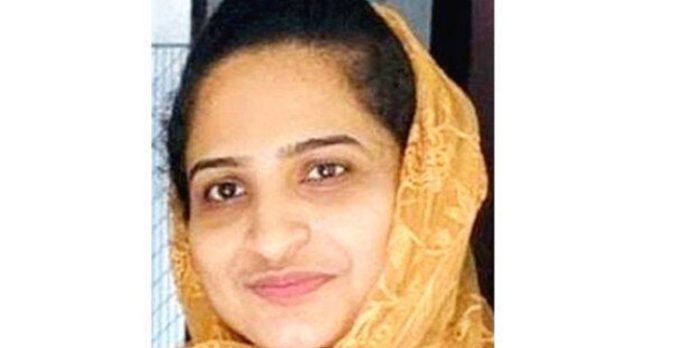 ഷബ്നയുടെ ആത്മഹത്യ: ഭര്ത്താവിന്റെ മാതാപിതാക്കളേയും സഹോദരിയേയും പ്രതിചേര്ത്തു ഷബ്നയുടെ ആത്മഹത്യ: ഭര്ത്താവിന്റെ മാതാപിതാക്കളേയും സഹോദരിയേയും പ്രതിചേര്ത്തു