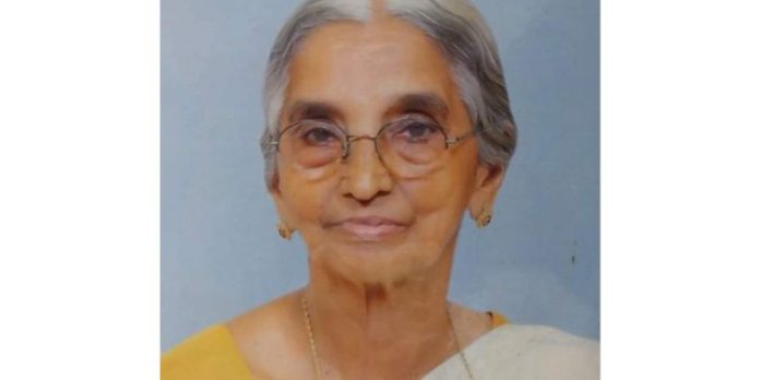 വാസന്തിയമ്മയുടെ കണ്ണുകളിലൂടെ ഇനി രണ്ട് പേർ കാഴ്ചകൾ കാണും വാസന്തിയമ്മയുടെ കണ്ണുകളിലൂടെ ഇനി രണ്ട് പേർ കാഴ്ചകൾ കാണും