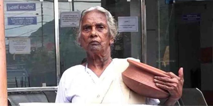മറിയക്കുട്ടിക്ക് പെന്ഷന് നല്കിയേ തീരൂവെന്ന് ഹൈക്കോടതി മറിയക്കുട്ടിക്ക് പെന്ഷന് നല്കിയേ തീരൂവെന്ന് ഹൈക്കോടതി