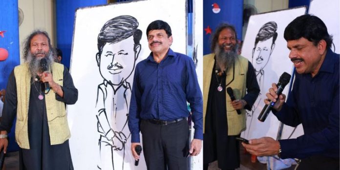 ‘വരയരങ്ങിൽ’ മോഡലായി കളക്ടർ ; ഞൊടിയിടയിൽ ചിത്രം വരച്ചുകിട്ടിയ സന്തോഷത്തിൽ പത്തനംതിട്ട ജില്ലാകളക്ടർ ‘വരയരങ്ങിൽ’ മോഡലായി കളക്ടർ ; ഞൊടിയിടയിൽ ചിത്രം വരച്ചുകിട്ടിയ സന്തോഷത്തിൽ പത്തനംതിട്ട ജില്ലാകളക്ടർ