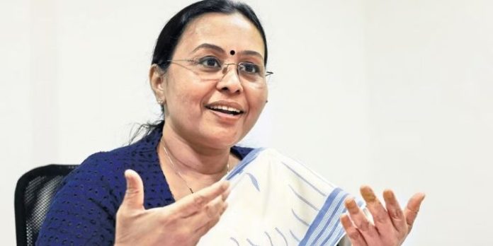 സര്ക്കാര് മേഖലയില് ആദ്യമായി തിരുവനന്തപുരം മെഡിക്കല് കോളേജില് ക്രിട്ടിക്കല് കെയര് മെഡിസിന് വിഭാഗം ആരംഭിക്കുന്നു സര്ക്കാര് മേഖലയില് ആദ്യമായി തിരുവനന്തപുരം മെഡിക്കല് കോളേജില് ക്രിട്ടിക്കല് കെയര് മെഡിസിന് വിഭാഗം ആരംഭിക്കുന്നു