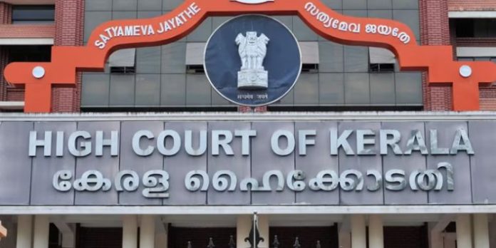 ഭക്തരെ കയറ്റാന് തമിഴ്നാട് ആര്ടിസിക്കും അനുമതി നല്കണം ; ഹൈക്കോടതിയില് പൊതുതാല്പര്യ ഹര്ജി ഭക്തരെ കയറ്റാന് തമിഴ്നാട് ആര്ടിസിക്കും അനുമതി നല്കണം ; ഹൈക്കോടതിയില് പൊതുതാല്പര്യ ഹര്ജി