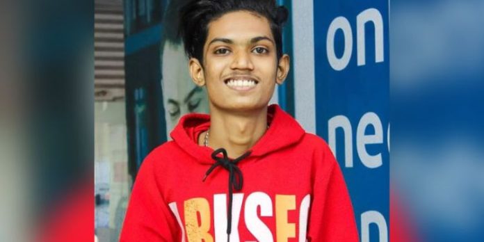 തുമ്പയില് ബൈക്കുകള് കൂട്ടിയിടിച്ചുണ്ടായ അപകടം; ഒരാള് കൂടി മരിച്ചു തുമ്പയില് ബൈക്കുകള് കൂട്ടിയിടിച്ചുണ്ടായ അപകടം; ഒരാള് കൂടി മരിച്ചു