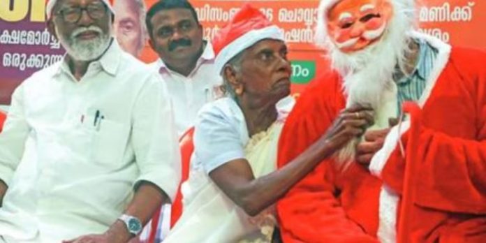 ‘പിണറായി വിജയന്റെ ഭരണം ജനങ്ങള്ക്ക് മടുത്തു’ ; ഈ ഭരണത്തെ കേരളം കടലില് മുക്കുമെന്നും മറിയക്കുട്ടി ‘പിണറായി വിജയന്റെ ഭരണം ജനങ്ങള്ക്ക് മടുത്തു’ ; ഈ ഭരണത്തെ കേരളം കടലില് മുക്കുമെന്നും മറിയക്കുട്ടി