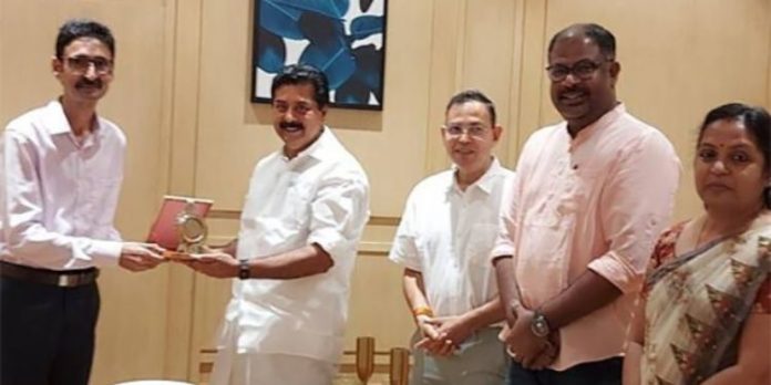 കരാര് പാലിക്കാം , മുല്ലപ്പെരിയാറില് പുതിയ ഡാം വേണം : കേന്ദ്ര ജലകമ്മിഷനോട് മന്ത്രി റോഷി കരാര് പാലിക്കാം , മുല്ലപ്പെരിയാറില് പുതിയ ഡാം വേണം : കേന്ദ്ര ജലകമ്മിഷനോട് മന്ത്രി റോഷി