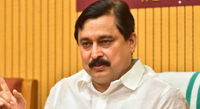 പാകിസ്ഥാൻ പരാമർശത്തില് വിശദീകരണവുമായി മന്ത്രി വി അബ്ദുറഹ്മാൻ പാകിസ്ഥാൻ പരാമർശത്തില് വിശദീകരണവുമായി മന്ത്രി വി അബ്ദുറഹ്മാൻ