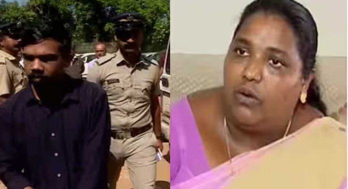 ഉത്തരം നൽകാൻ ഈ സർക്കാരിന് പ്രതിബദ്ധതയുണ്ട് ; നീതി കിട്ടുന്നത് വരെ കുടുംബത്തിനൊപ്പമെന്ന് ഇ എസ് ബിജിമോൾ ഉത്തരം നൽകാൻ ഈ സർക്കാരിന് പ്രതിബദ്ധതയുണ്ട് ; നീതി കിട്ടുന്നത് വരെ കുടുംബത്തിനൊപ്പമെന്ന് ഇ എസ് ബിജിമോൾ