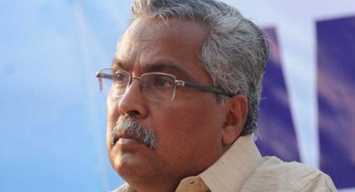 പ്രകാശ് ബാബുവിനും വി എസ് സുനിൽ കുമാറിനുമെതിരെ വിമർശവുമായി സിപിഐ സംസ്ഥാന സെക്രട്ടറി ബിനോയ് വിശ്വം പ്രകാശ് ബാബുവിനും വി എസ് സുനിൽ കുമാറിനുമെതിരെ വിമർശവുമായി സിപിഐ സംസ്ഥാന സെക്രട്ടറി ബിനോയ് വിശ്വം