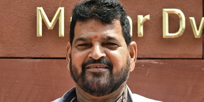 മോദിയുടെ ഇടപെടലിൽ ബ്രിജ് ഭൂഷണ് ബിജെപി താക്കീത് മോദിയുടെ ഇടപെടലിൽ ബ്രിജ് ഭൂഷണ് ബിജെപി താക്കീത്