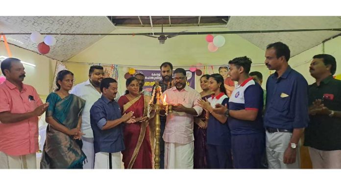 കുട്ടികള് ഉണര്ന്നിരുന്നു സ്വപ്നം കാണണമെന്ന് ഡെപ്യൂട്ടി സ്പീക്കര് ചിറ്റയം ഗോപകുമാര് കുട്ടികള് ഉണര്ന്നിരുന്നു സ്വപ്നം കാണണമെന്ന് ഡെപ്യൂട്ടി സ്പീക്കര് ചിറ്റയം ഗോപകുമാര്