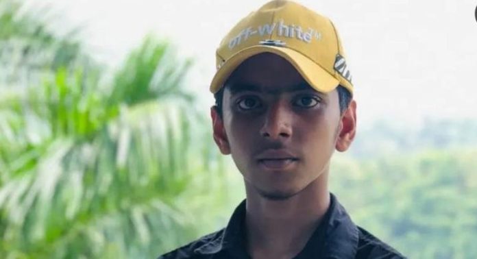 മലപ്പുറം കൊണ്ടോട്ടിയിൽ ഷോക്കേറ്റ് 17കാരൻ മരിച്ചു മലപ്പുറം കൊണ്ടോട്ടിയിൽ ഷോക്കേറ്റ് 17കാരൻ മരിച്ചു