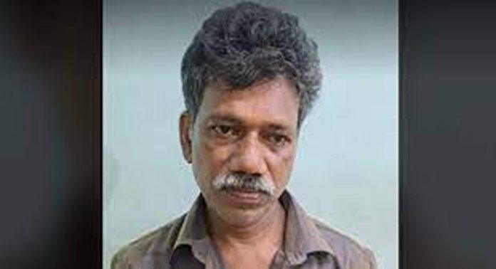 ഉറങ്ങിക്കിടന്ന മകളെ ഡീസൽ ഒഴിച്ച് തീയിട്ട് കൊല്ലാൻ ശ്രമം; പിതാവ് അറസ്റ്റിൽ ഉറങ്ങിക്കിടന്ന മകളെ ഡീസൽ ഒഴിച്ച് തീയിട്ട് കൊല്ലാൻ ശ്രമം; പിതാവ് അറസ്റ്റിൽ