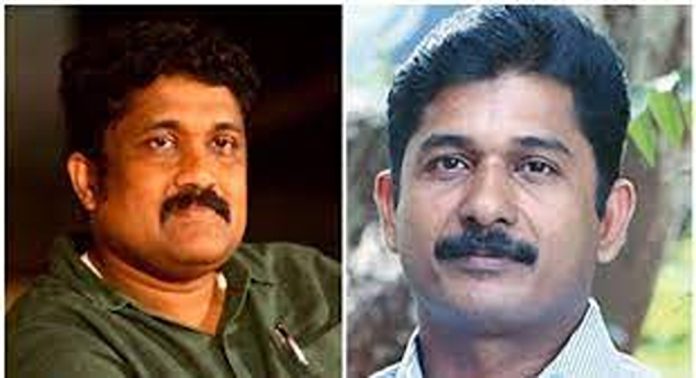എ എ റഹീമും എം സ്വരാജും കുറ്റക്കാരെന്ന് കോടതി: 2010 ൽ രജിസ്റ്റര് ചെയ്ത കേസിലെ വിധി ഉച്ചയ്ക്ക് എ എ റഹീമും എം സ്വരാജും കുറ്റക്കാരെന്ന് കോടതി: 2010 ൽ രജിസ്റ്റര് ചെയ്ത കേസിലെ വിധി ഉച്ചയ്ക്ക്