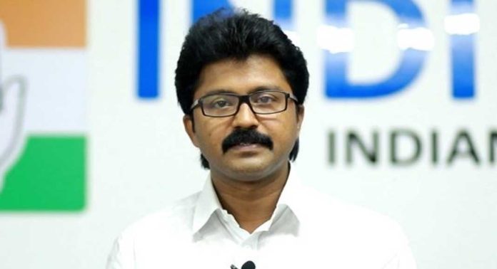 എൽദോസ് കുന്നപ്പിള്ളിക്കെതിരായ ബലാത്സംഗക്കേസില് മൊഴി മാറ്റി പരാതിക്കാരി എൽദോസ് കുന്നപ്പിള്ളിക്കെതിരായ ബലാത്സംഗക്കേസില് മൊഴി മാറ്റി പരാതിക്കാരി