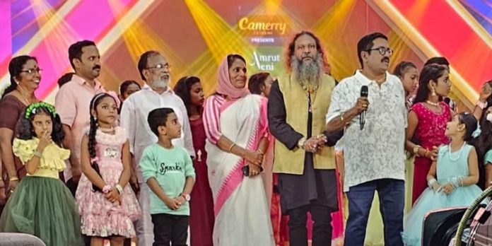 ഫ്ലവേഴ്സ് ചാനൽ ടോപ് സിംഗർ സീസൺ 4ന്റെ സ്പെഷ്യൽ എപ്പിസോഡില് സെലിബ്രിറ്റി ഗസ്റ്റായി ജിതേഷ്ജി ; ചിത്രീകരണം പത്തനാപുരം ഗാന്ധിഭവനിൽ പൂർത്തിയായി ഫ്ലവേഴ്സ് ചാനൽ ടോപ് സിംഗർ സീസൺ 4ന്റെ സ്പെഷ്യൽ എപ്പിസോഡില് സെലിബ്രിറ്റി ഗസ്റ്റായി ജിതേഷ്ജി ; ചിത്രീകരണം പത്തനാപുരം ഗാന്ധിഭവനിൽ പൂർത്തിയായി