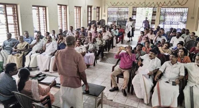 നവകേരള സദസ് ; തിരുവല്ലയിൽ വിപുലമായ തയ്യാറെടുപ്പുകൾ തുടങ്ങി നവകേരള സദസ് ; തിരുവല്ലയിൽ വിപുലമായ തയ്യാറെടുപ്പുകൾ തുടങ്ങി