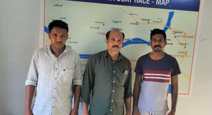 ബാംബൂ കർട്ടന്റെ മറവിൽ തട്ടിപ്പ് ; മൂന്ന് പ്രതികൾ അറസ്റ്റിൽ ബാംബൂ കർട്ടന്റെ മറവിൽ തട്ടിപ്പ് ; മൂന്ന് പ്രതികൾ അറസ്റ്റിൽ