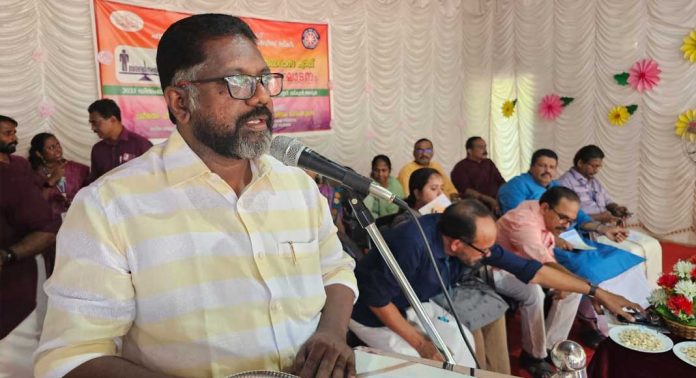 എന് എസ് എസ് വോളന്റിയര്മാര് സമൂഹവുമായി നിരന്തരം സമ്പര്ക്കം പുലര്ത്തുന്നവരാകണം : ഡെപ്യൂട്ടി സ്പീക്കര് എന് എസ് എസ് വോളന്റിയര്മാര് സമൂഹവുമായി നിരന്തരം സമ്പര്ക്കം പുലര്ത്തുന്നവരാകണം : ഡെപ്യൂട്ടി സ്പീക്കര്