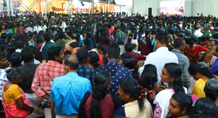 ജില്ലയിലെ നവകേരളസദസ്സിന് അടൂരില് ഉജ്ജ്വല പരിസമാപ്തി ജില്ലയിലെ നവകേരളസദസ്സിന് അടൂരില് ഉജ്ജ്വല പരിസമാപ്തി