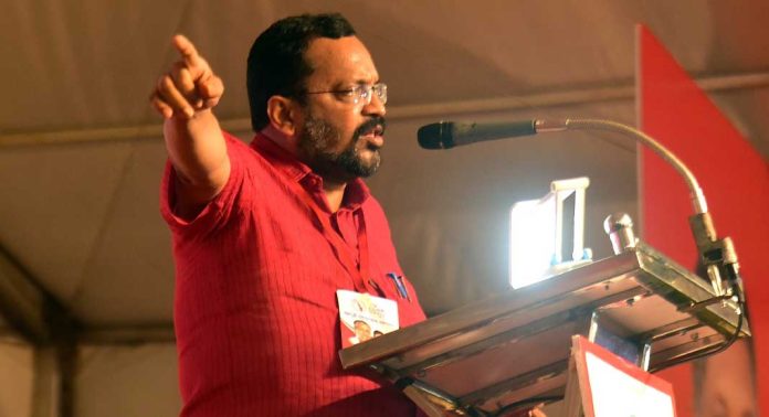 സര്ക്കാര് കൂടെയുണ്ടെന്നുള്ളത് പ്രവര്ത്തനങ്ങളിലൂടെ കാണാന് കഴിയും : മന്ത്രി കെ രാജന് സര്ക്കാര് കൂടെയുണ്ടെന്നുള്ളത് പ്രവര്ത്തനങ്ങളിലൂടെ കാണാന് കഴിയും : മന്ത്രി കെ രാജന്