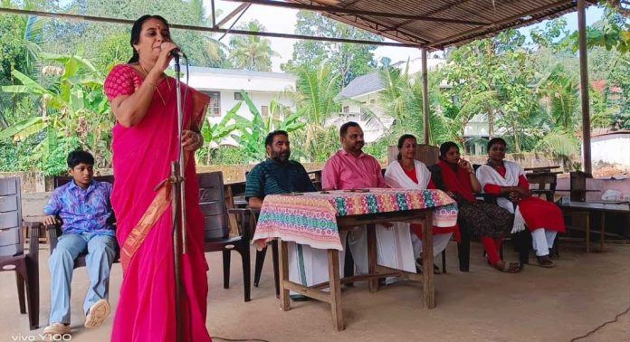 മങ്ങാരം ഗവ. യു.പി. സ്ക്കൂളില് ക്രിസ്തുമസ് ആഘോഷം നടത്തി മങ്ങാരം ഗവ. യു.പി. സ്ക്കൂളില് ക്രിസ്തുമസ് ആഘോഷം നടത്തി