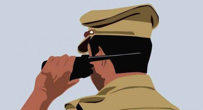 നവകേരള ബസിന് കടന്നു പോകണം ; 10ന് പെരുന്നാൾ കച്ചവടം വേണ്ടെന്ന് പോലീസ് നവകേരള ബസിന് കടന്നു പോകണം ; 10ന് പെരുന്നാൾ കച്ചവടം വേണ്ടെന്ന് പോലീസ്