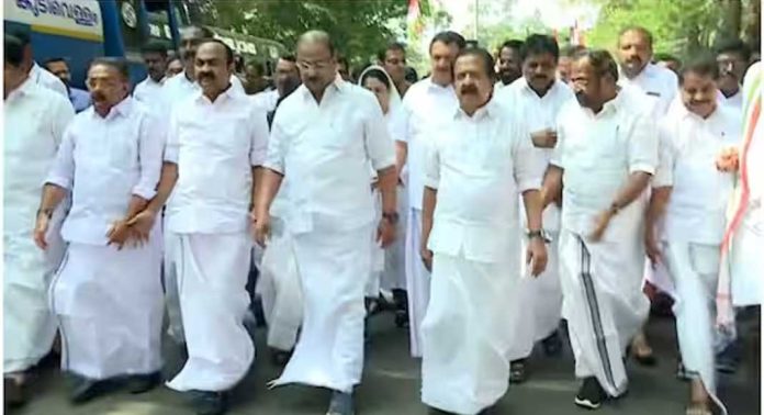 കോൺഗ്രസ് ഡിജിപി ഓഫീസിലേക്ക് മാർച്ച് നടത്തിയ സംഭവത്തിൽ സുധാകരൻ ഒന്നാം പ്രതി – കേസെടുത്ത് പോലീസ് കോൺഗ്രസ് ഡിജിപി ഓഫീസിലേക്ക് മാർച്ച് നടത്തിയ സംഭവത്തിൽ സുധാകരൻ ഒന്നാം പ്രതി – കേസെടുത്ത് പോലീസ്