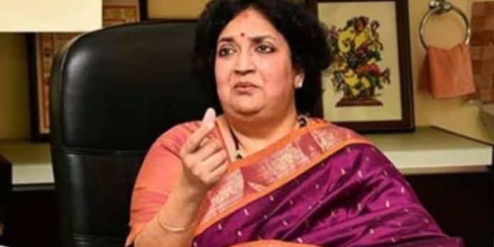 6.2 കോടി വഞ്ചന കേസ് ; രജനികാന്തിന്റെ ഭാര്യ ലതയ്ക്ക് ജാമ്യം 6.2 കോടി വഞ്ചന കേസ് ; രജനികാന്തിന്റെ ഭാര്യ ലതയ്ക്ക് ജാമ്യം