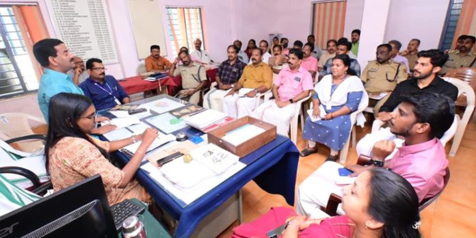 കോട്ടാങ്ങൽ പടയണി ; വിവിധ സര്ക്കാര് വകുപ്പുകളുടെ യോഗം ചേര്ന്നു കോട്ടാങ്ങൽ പടയണി ; വിവിധ സര്ക്കാര് വകുപ്പുകളുടെ യോഗം ചേര്ന്നു