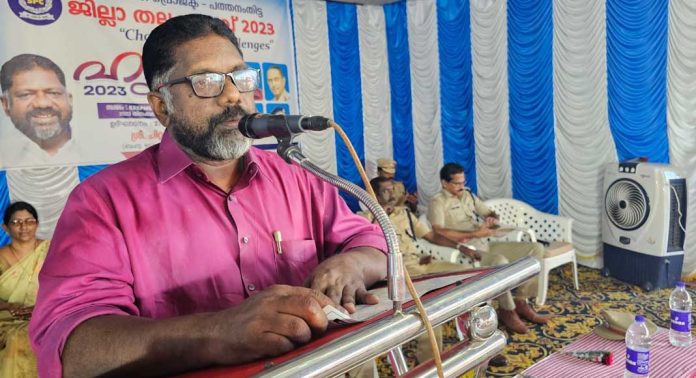 കുട്ടികളുടെ വ്യക്തിവികാസത്തില് എസ് പി സി പദ്ധതി വലിയ പങ്ക് വഹിക്കുന്നു : ഡെപ്യൂട്ടി സ്പീക്കര് കുട്ടികളുടെ വ്യക്തിവികാസത്തില് എസ് പി സി പദ്ധതി വലിയ പങ്ക് വഹിക്കുന്നു : ഡെപ്യൂട്ടി സ്പീക്കര്